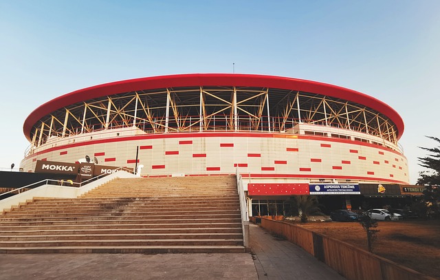 能在中路穿 能在中路穿